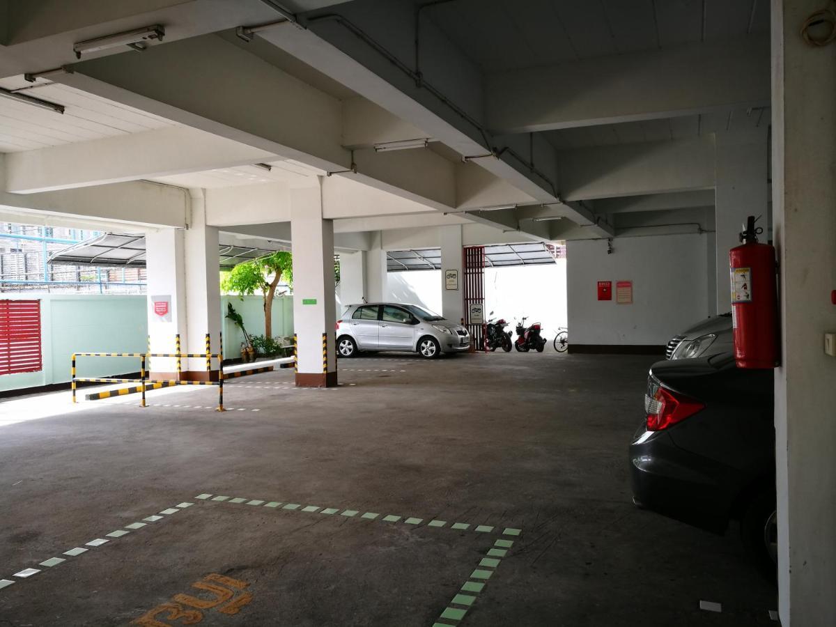 J.Residence Samut Prakan Exterior foto